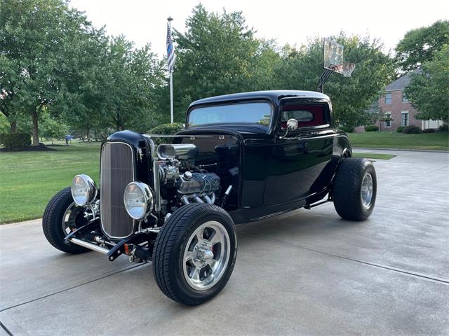 1932-ford-highboy-sn001
